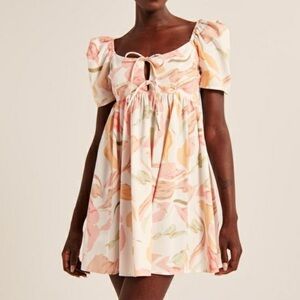 Abercrombie & Fitch Puff Sleeve Dress